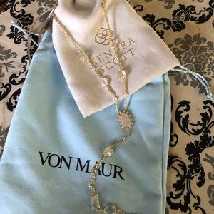 Beautiful Kendra Scott necklace NWT